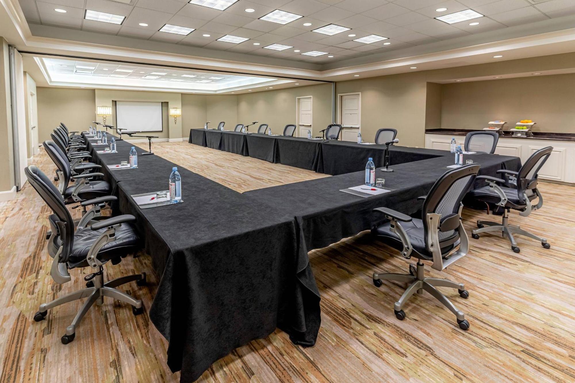 Dallas-Addison Marriott Quorum By The Galleria Dış mekan fotoğraf